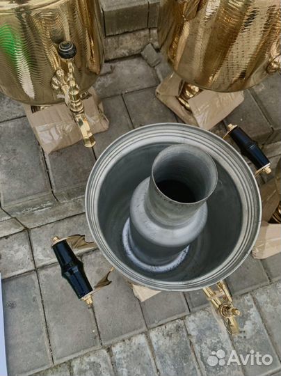 Самовар на дровах латунный