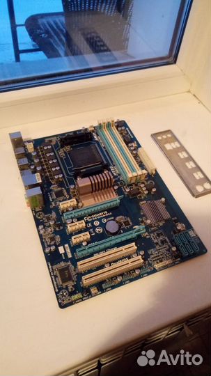 Материнская плата AM3+