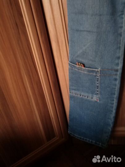 Джинсы