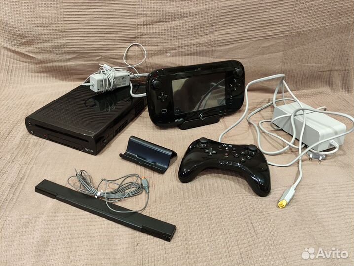 Nintendo Wii U: Планшет, pro контроллер, камера