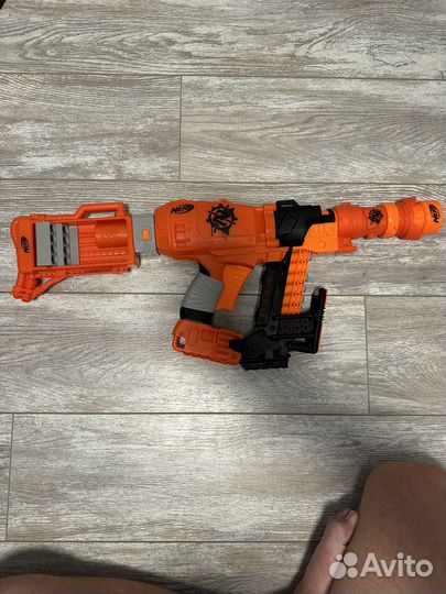 Бластер nerf Nailbiter