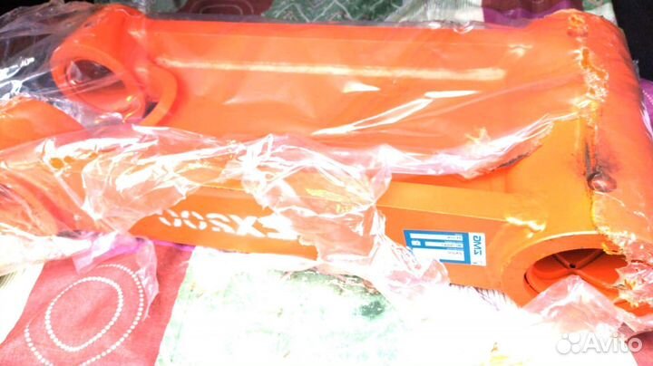 Трапеция ковш Hitachi zx250h-3