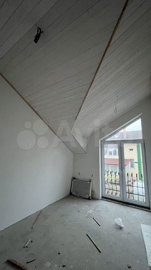 Таунхаус 120 м² на участке 3 сот.