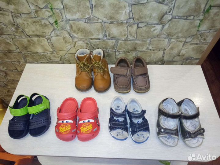 Обувь на мальчика 22,23,24 размеры