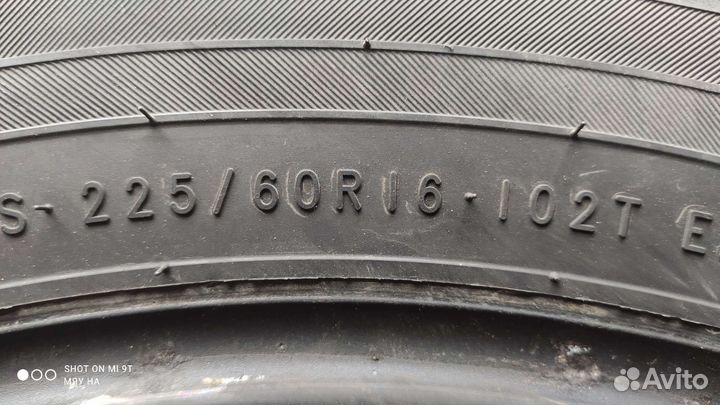 Nokian Tyres Hakkapeliitta 9 225/60 R16 102T