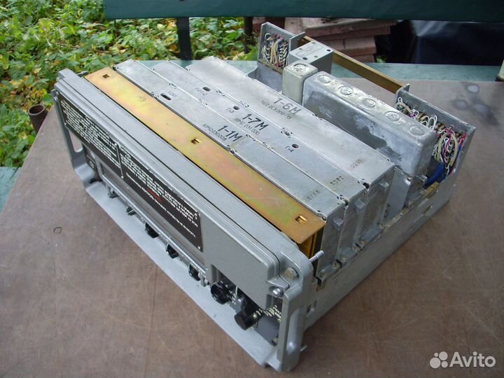 Блок 1-ов армейского радиоприёмника Р-155