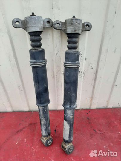 Задние стойки Пежо 308