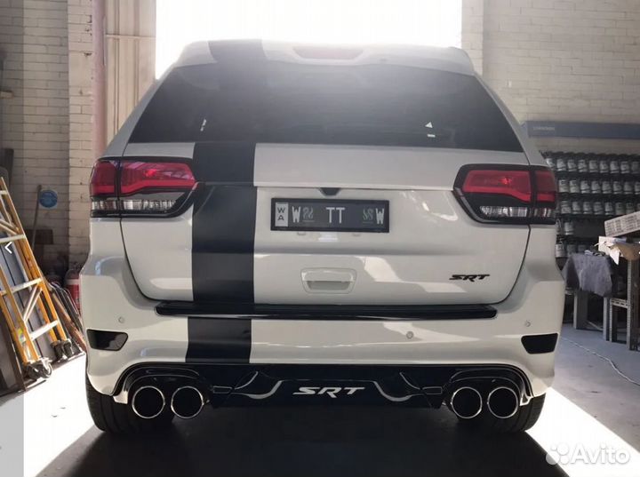 Диффузор задн бампера для Grand Cherokee SRT8 WK2