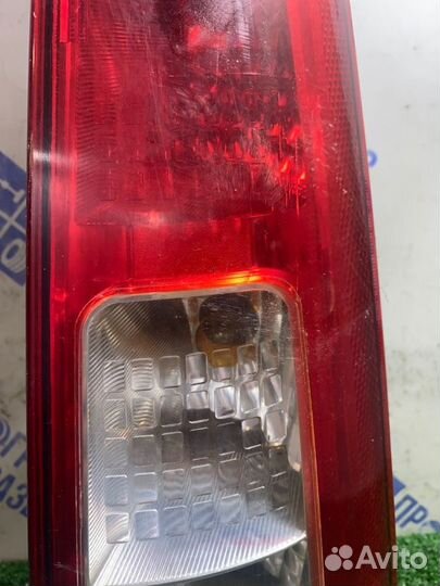Фонарь задний правый Ford Fusion хэтчбек 1.4 fxja
