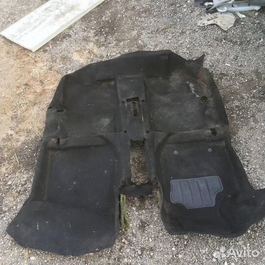 Ковролин Рено Логан