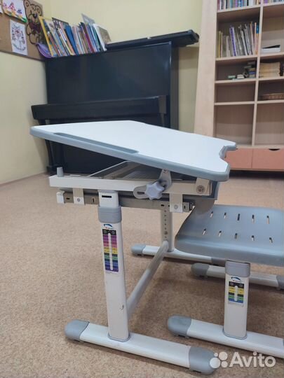 Растущая парта - трансформер и стул