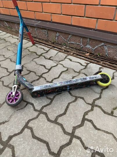 Трюковой самокат