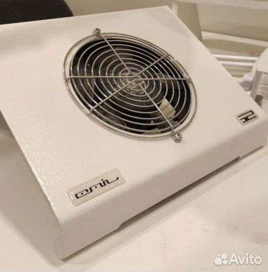 Пылесос для маникюра и педикюра