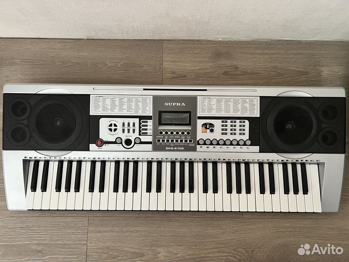 Синтезатор Supra SKB-610S