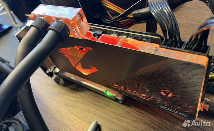 Gigabyte GTX 1080 Ti Aorus Waterforce 11GB Xtreme