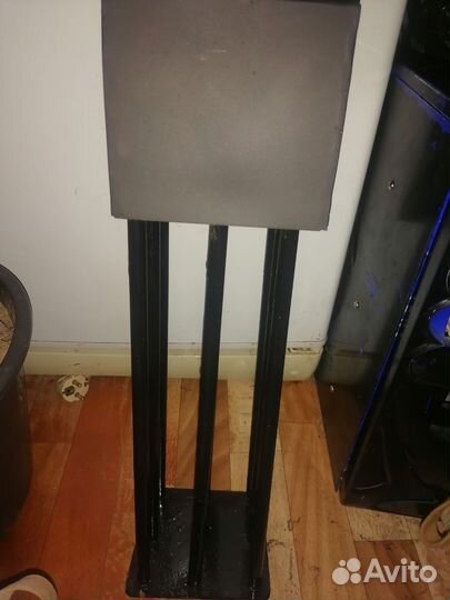 Клетка для бутылки с гайками