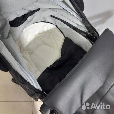 Коляска Aimile в экокоже