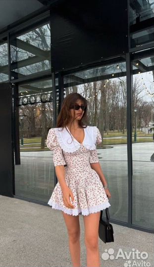 Платье с корсетом