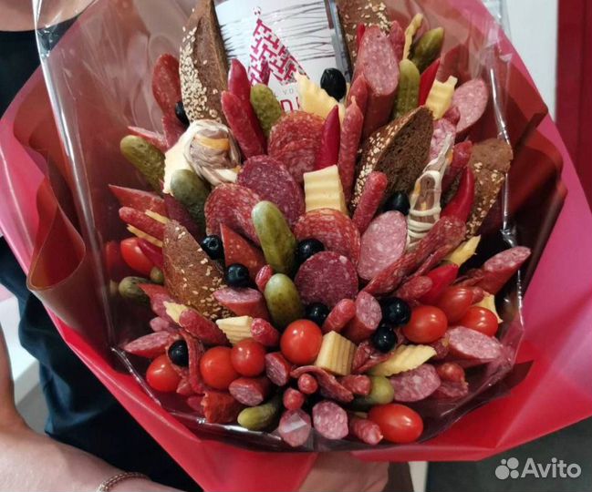 Букет из колбасы