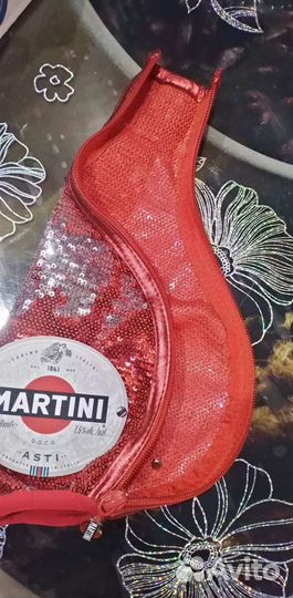 Наряд на бутылку шампанского, Мартини, новый