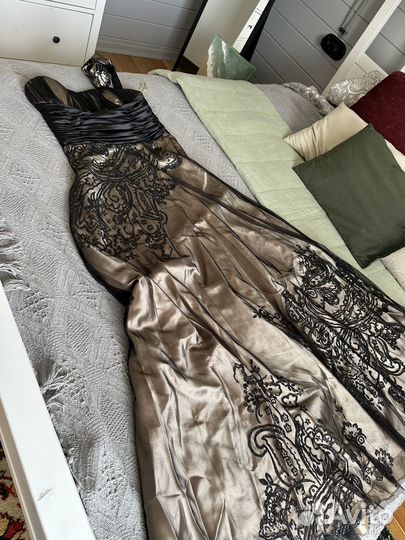 Вечернее платье на выпускной 46 48 в пол