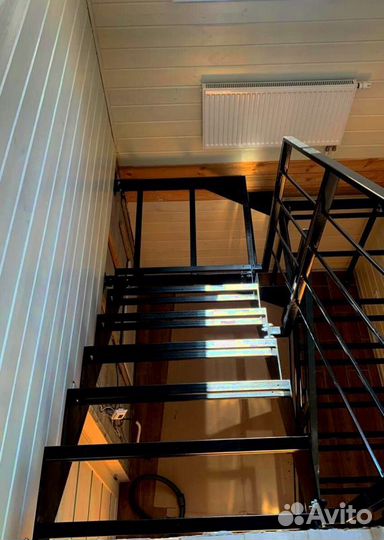 Г-образная лестница