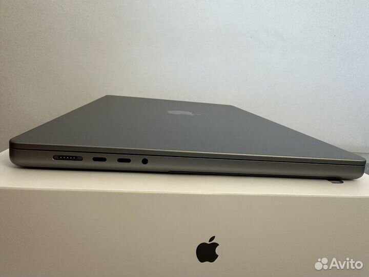 Apple MacBook pro 16 m1 max