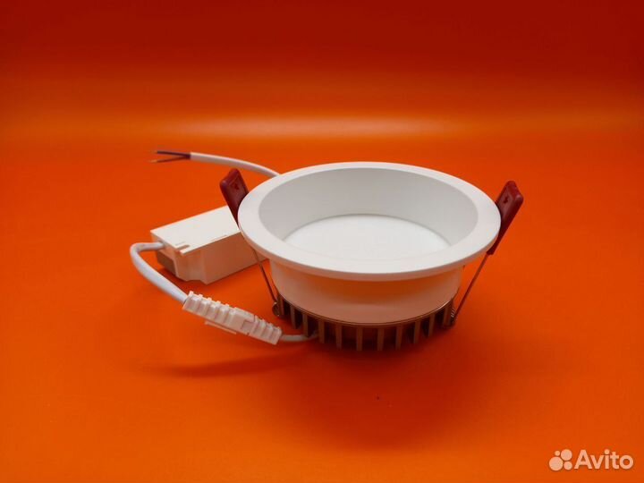 32337 Встраиваемый потолочный светильник