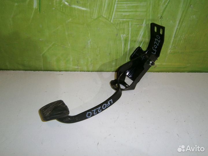 Педаль газа сцепления тормоза Lifan Smily