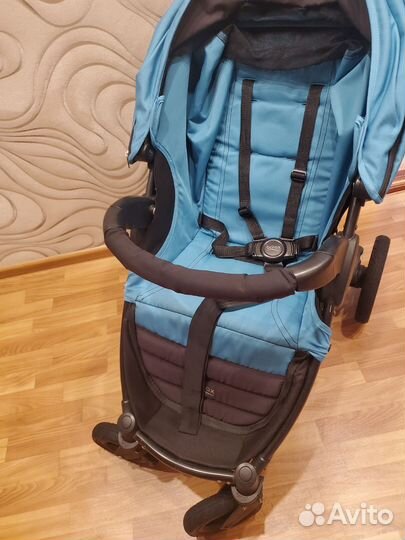 Коляска britax