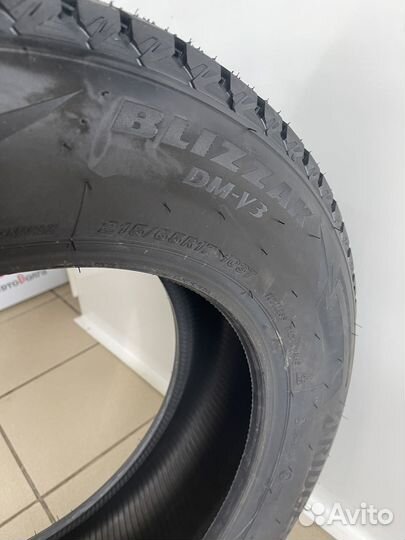 Bridgestone Blizzak DM-V3 275/50 R20 113T