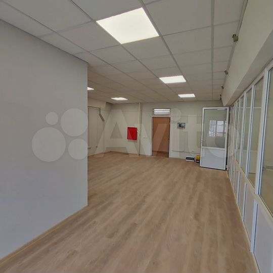 Сдам офисное помещение, 105.6 м²