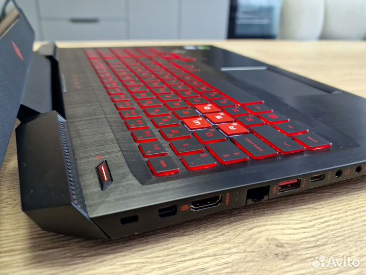 Игровой ноутбук HP Omen 15/GTX1050/DDR4