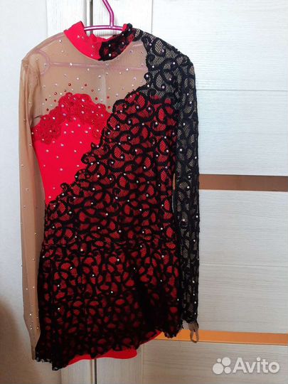 Платье для фигурного катания