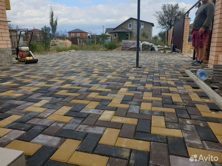 Укладка тротуарной плитки