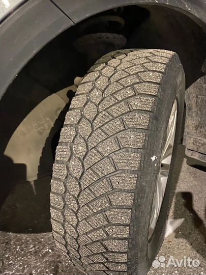 Gislaved Nord Frost 200 SUV 215/70 R16 102T