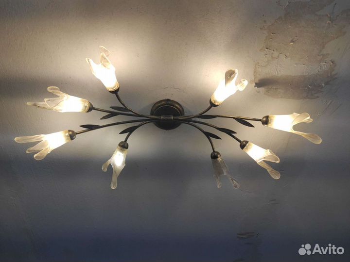 Люстра потолочная