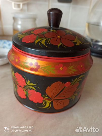 Емкости хохлома с крышками