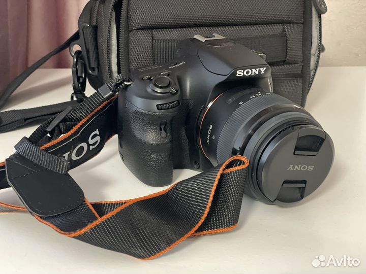 Зеркальный фотоаппарат sony