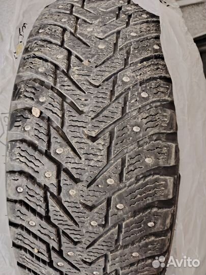 Nokian Tyres Hakkapeliitta 8 SUV 215/65 R17 103T