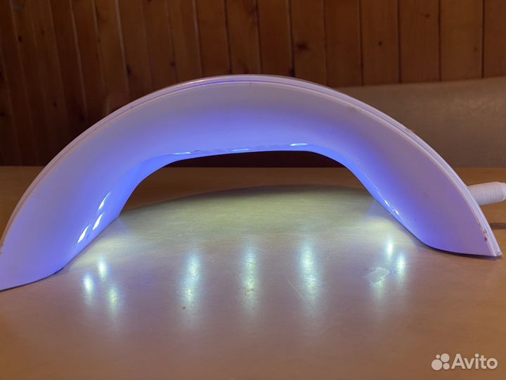 Лампа для маникюра