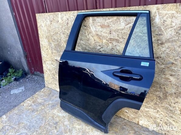 Дверь задняя левая Toyota Rav 4 XA 50