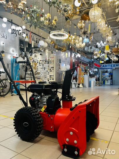 Снегоуборщик honda HSS569 GX270