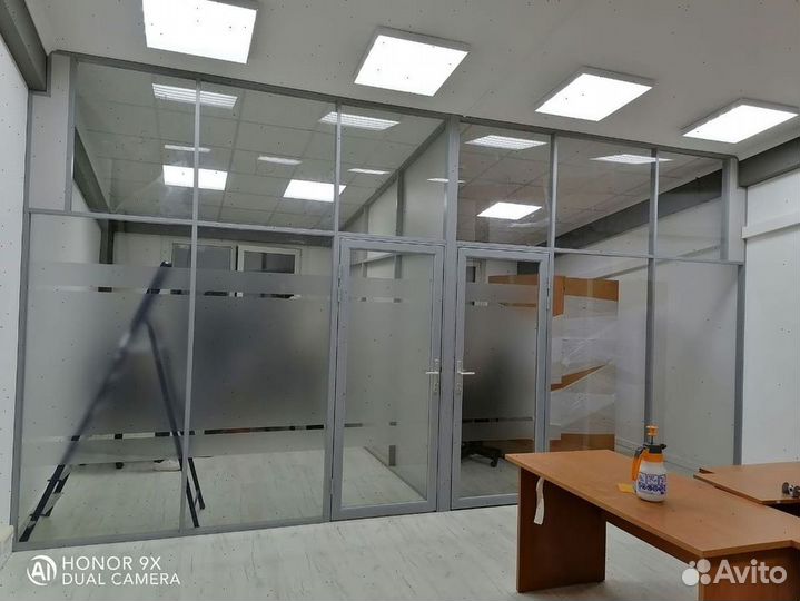 Стеклянные перегородки