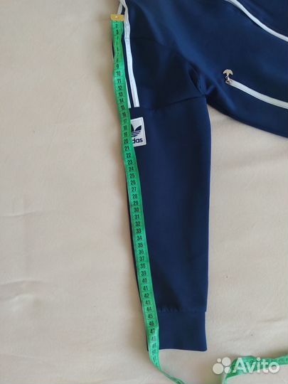 Спортивный костюм adidas для мальчика 7-8 л