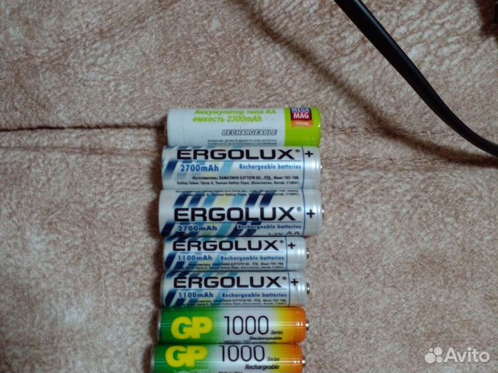 Зарядное устройство для аккумуляторных батареек