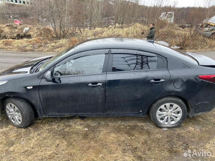 В разборе KIA Rio IV 4 FB с 2017