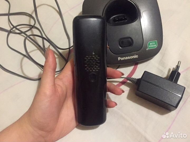 Телефон panasonic