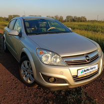 Opel Astra 1.8 MT, 2011, 169 000 км, с пробегом, цена 810 000 руб.