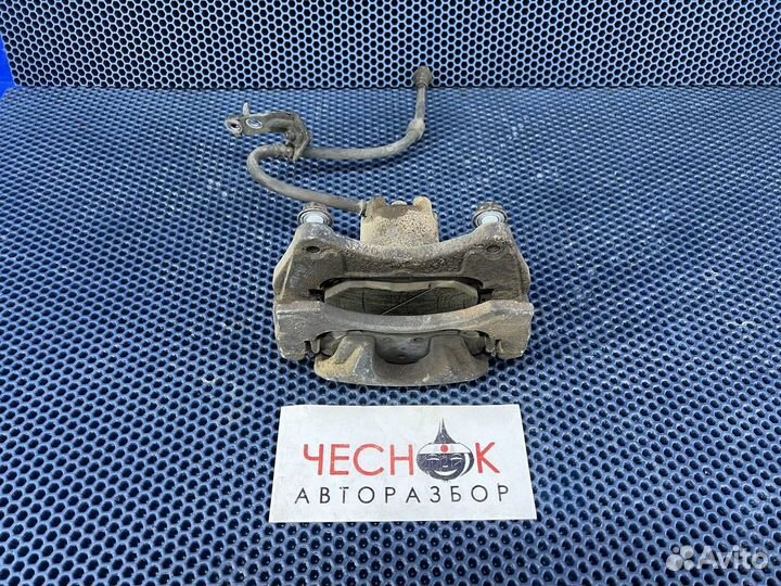 Суппорт передний левый Dodge Caliber Jeep Patriot